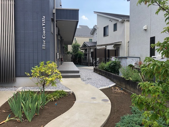 ブルーコートヴィラのエントランス|耐震耐火旭化成へーベルメゾン