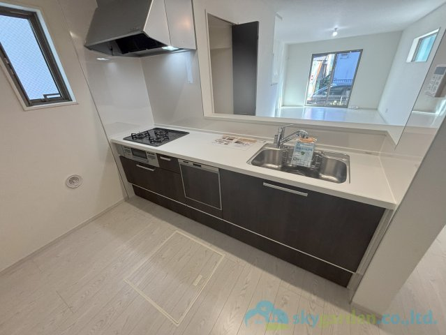 平塚市老松町1期　新築戸建　全1棟1号棟のキッチン