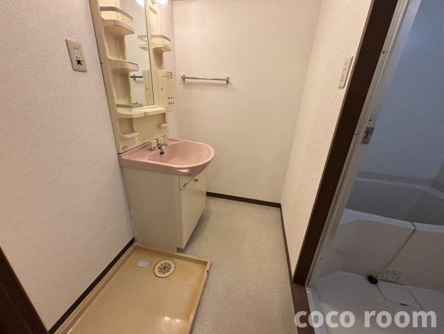 シャルメの洗面所