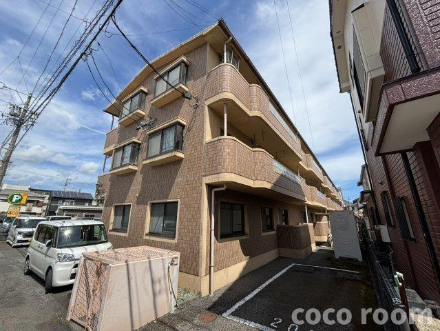 シャルメの外観