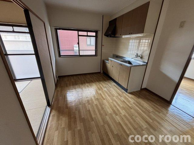 シャルメの居間・リビング