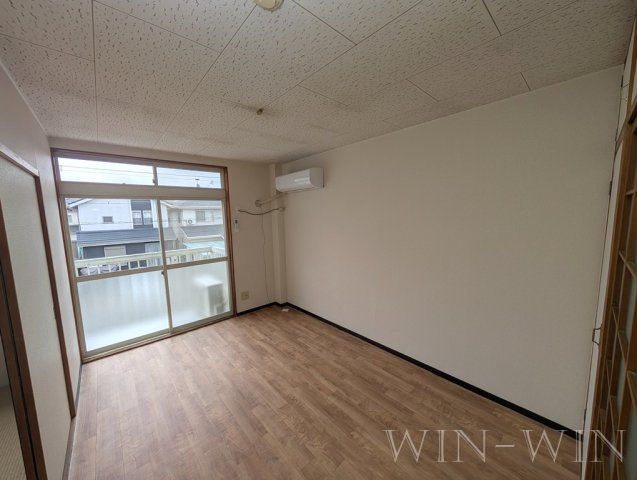 パークサイド西小鷹野 Ⅱの居間・リビング