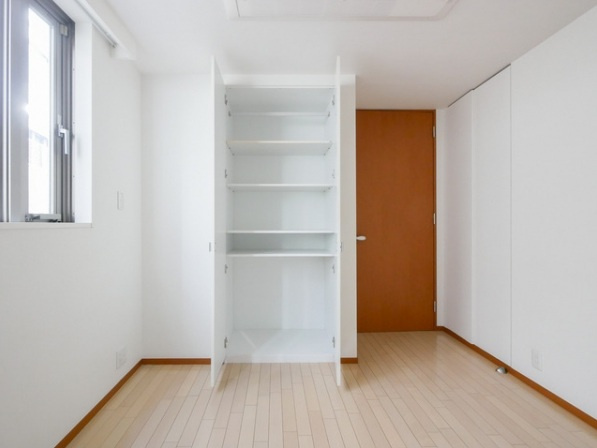 港区赤坂６丁目の賃貸マンションのその他|収納