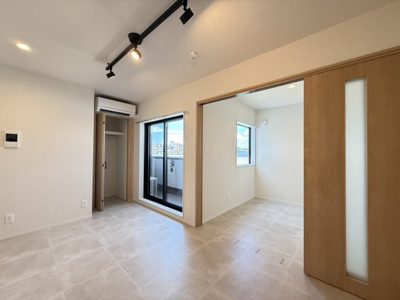 【居間・リビング】 | Royal Maison 城東