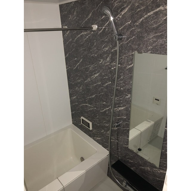 千種アヴァンギャルドプレイスの浴室