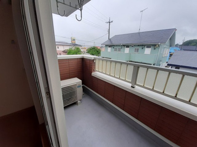 【バルコニー】 | ポラリスハイツ | バルコニーがあります