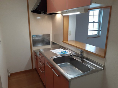 【キッチン】 | ポラリスハイツ | コンパクトなキッチンで掃除もラクラク