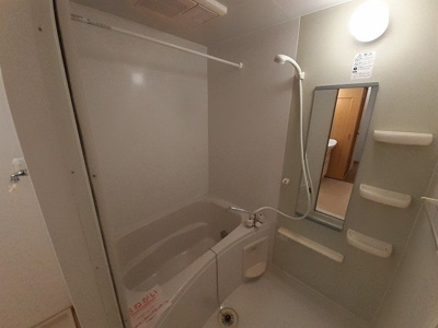 【浴室】 | ポラリスハイツ | ゆったり過ごせるお風呂です