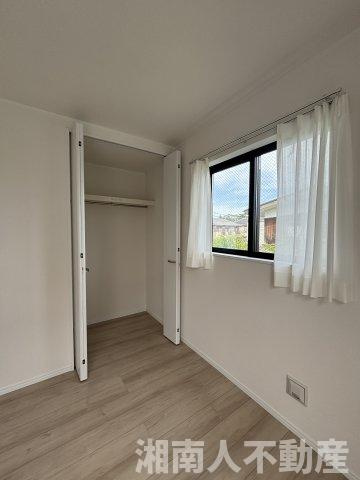 茅ヶ崎市松が丘1丁目　新築戸建の洋室|落ち着いた色調の洋室です