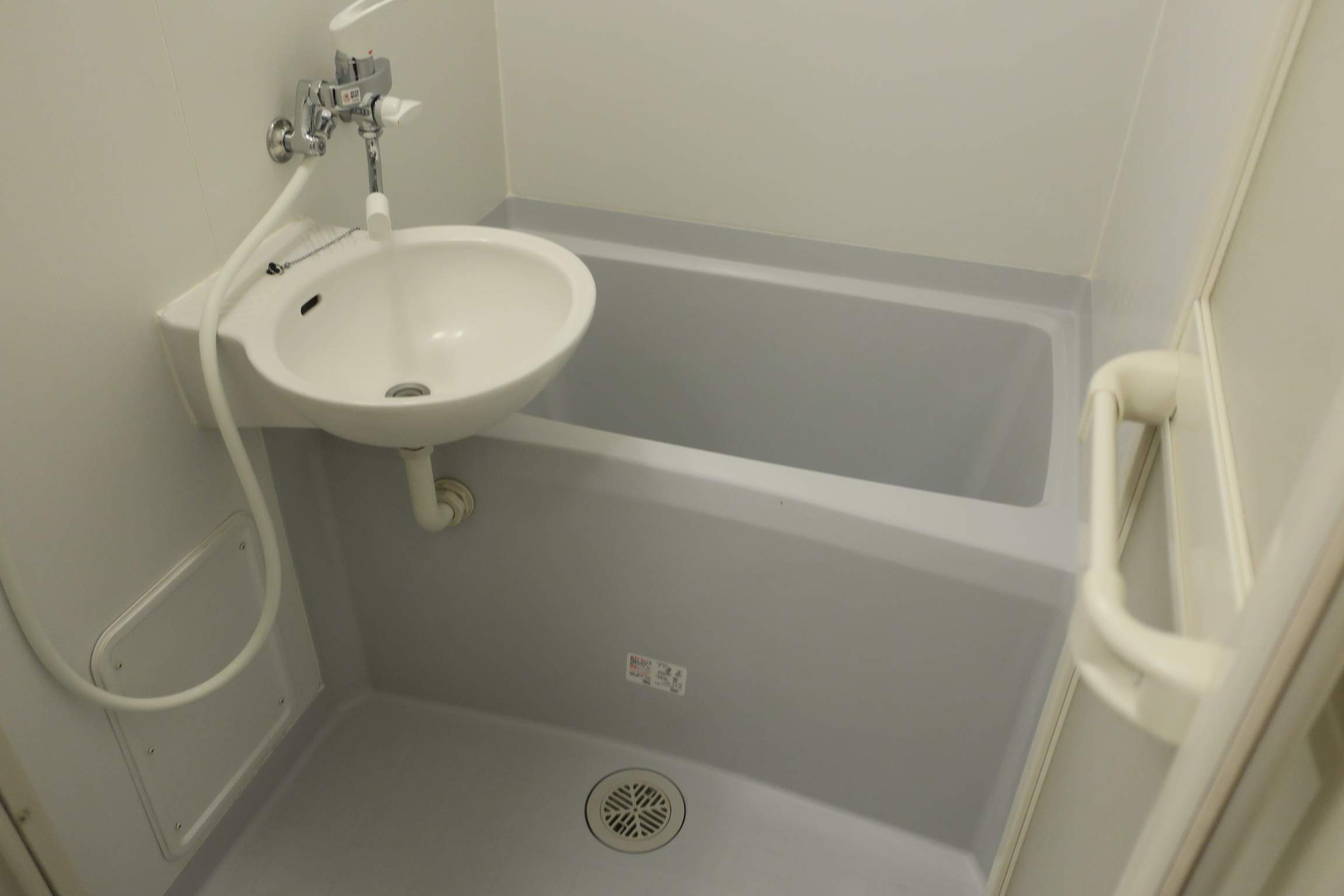 ロフト結城の浴室