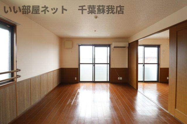 メルヴェイユ　Cの居間・リビング|使いやすいリビングです