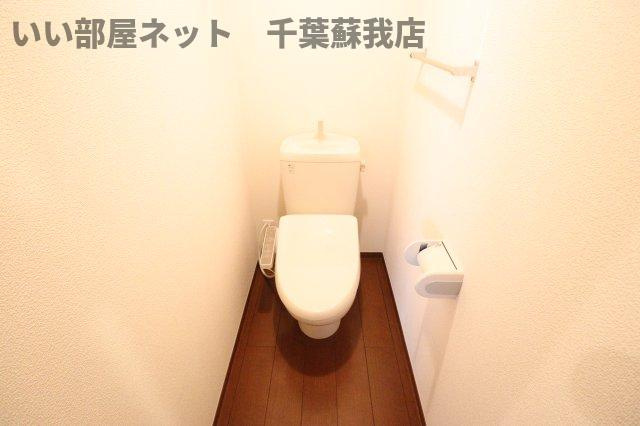 メルヴェイユ　Cのトイレ|清潔感のあるトイレです