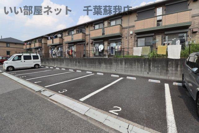 メルヴェイユ　Cの駐車場|駐車場があります