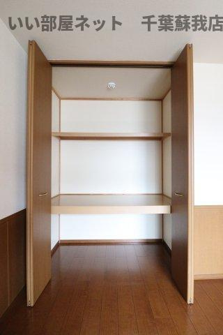 メルヴェイユ　Cの収納|たっぷりとした収納スペースです