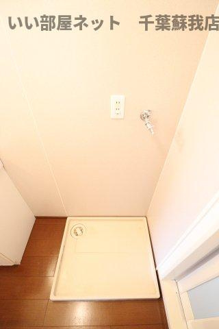 メルヴェイユ　Cの洗面所|ゆったりとスペースのある洗面所