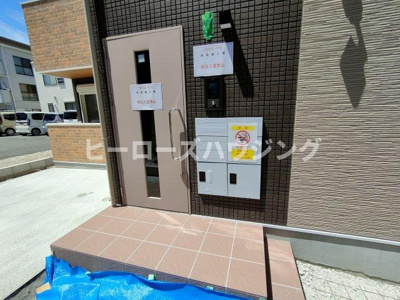 【エントランス】 | メゾンみけ