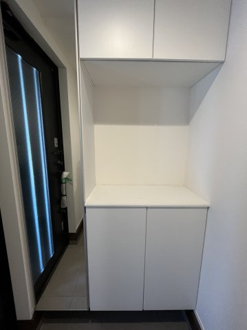 長津田みなみ台7丁目戸建の玄関