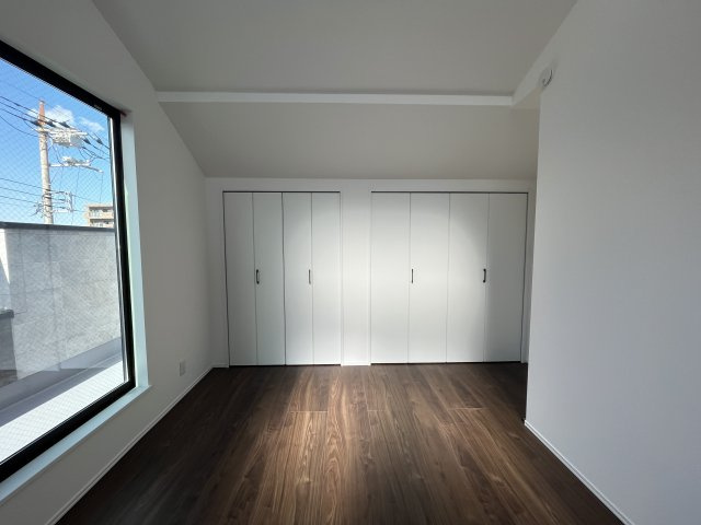 長津田みなみ台7丁目戸建の洋室