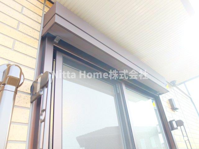 フォルティスのバルコニー|雨戸シャッターも完備(^^♪