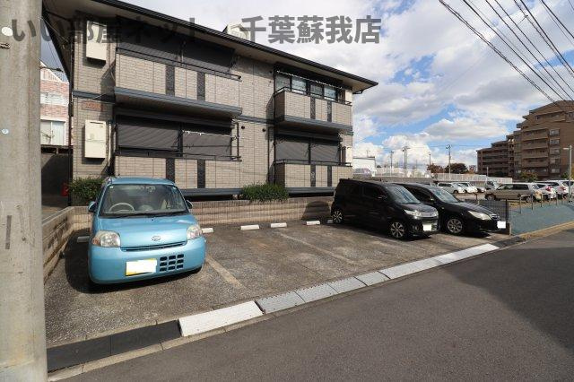 アルカディア　Ⅵのその他|駐車場に車を止められます