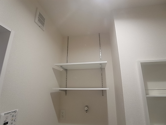 神戸市兵庫区松原通１丁目のアパート