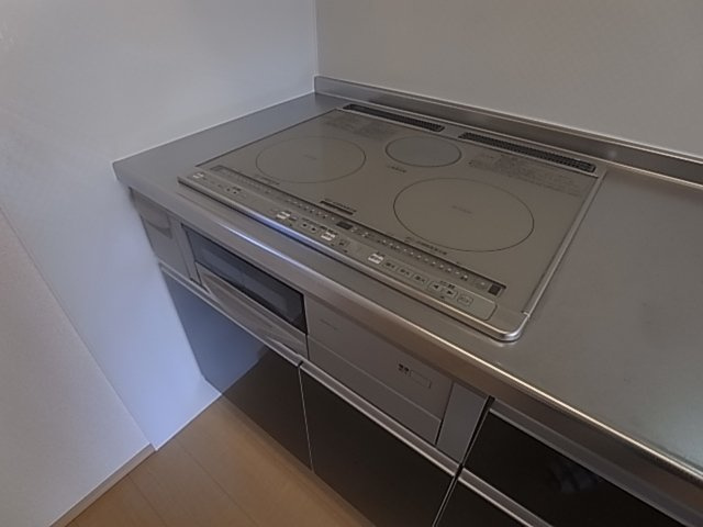 神戸市兵庫区松原通１丁目のアパート