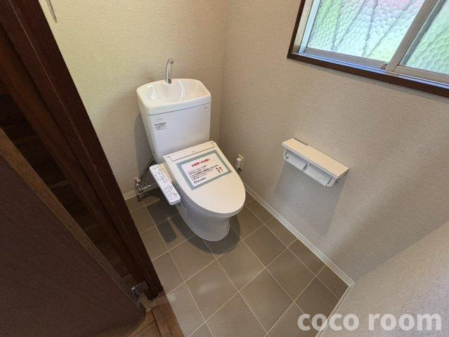 藤岡4丁目戸建のトイレ