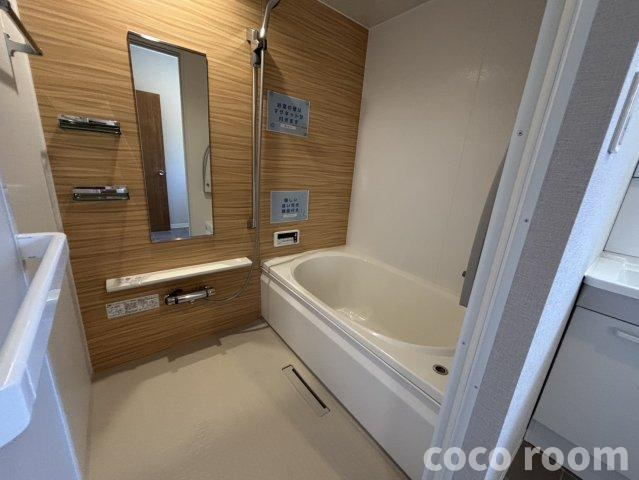 藤岡4丁目戸建の浴室