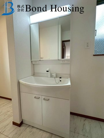 南向きにつき日当たり良好　霞ヶ丘6丁目　全2棟　1号棟