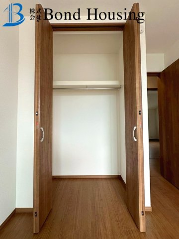 南向きにつき日当たり良好　霞ヶ丘6丁目　全2棟　1号棟