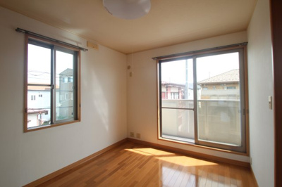 【寝室】 | ヴァルム　レーベンⅢ・Ⅳ | ゆとりの広さです