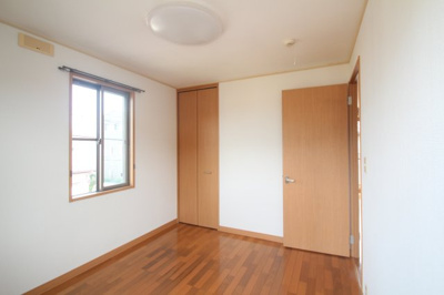 【子供部屋】 | ヴァルム　レーベンⅢ・Ⅳ | 北東の洋室です