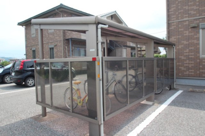 【その他共用部分】 | ヴァルム　レーベンⅢ・Ⅳ | 駐輪場です！