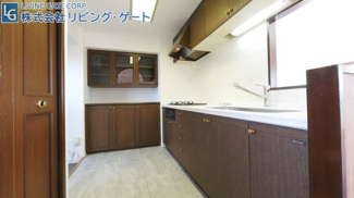 【キッチン】 | アーバンヒルズ石和リゾート　最上階ペントハウス　145.64ｍ2 | キッチンも大変綺麗