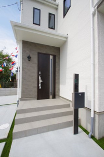 【エントランス】