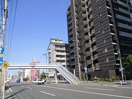 【外観】 | フローレンス南観音センターコート | 前面道路含む外観