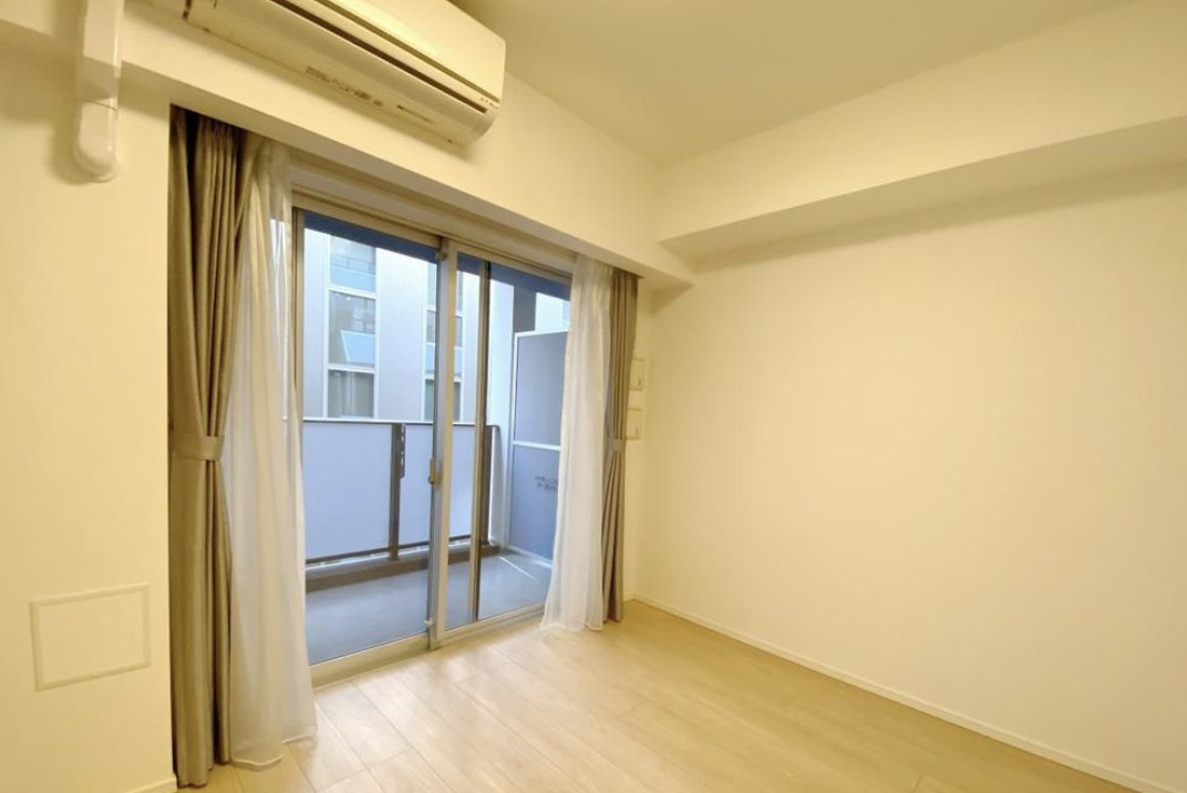 ﾃﾞｨｰﾑｽ日本橋水天宮の居間・リビング