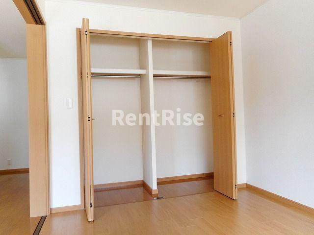 ヴィラ　シャングリ・ラＡの収納|収納