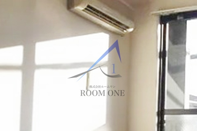 高橋ビルの設備|エアコン付です。