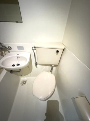 【トイレ】 | グラシオーズメゾン | ※別部屋参考写真になります。