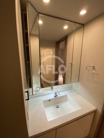 パークアクシス梅田の洗面所|パークアクシス梅田　独立洗面化粧台