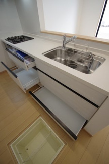 【キッチン】 | 【仲介手数料無料！！】府中市四谷4丁目　新築戸建て（全8棟）D号棟　4390万円