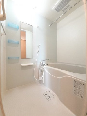 【浴室】 | トロワリューヌ | 日々の疲れを癒すお風呂付です