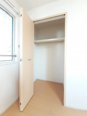【収納】 | トロワリューヌ | たっぷりとした収納スペースです
