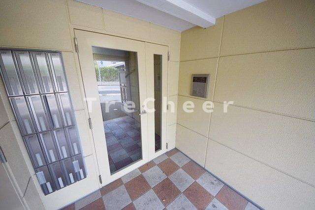 川口プラザＥのエントランス