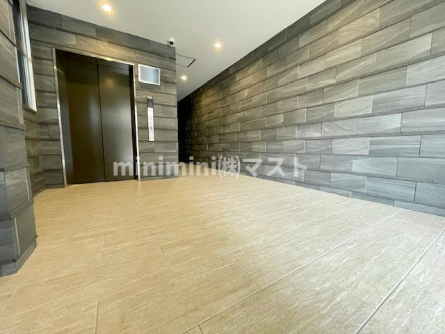 エクレレメディコ天六のロビー