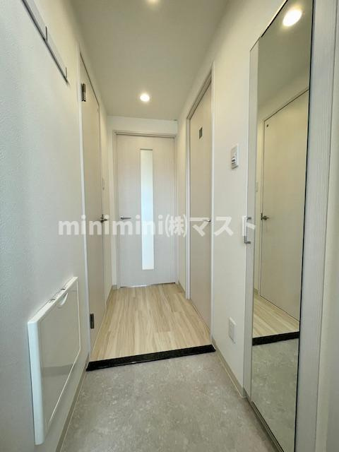 エクレレメディコ天六の玄関