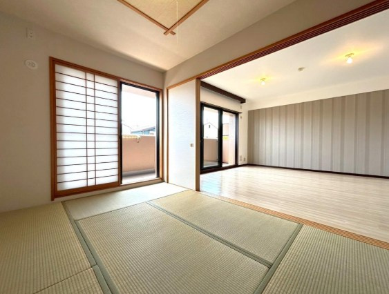 ライオンズマンション伏見の和室