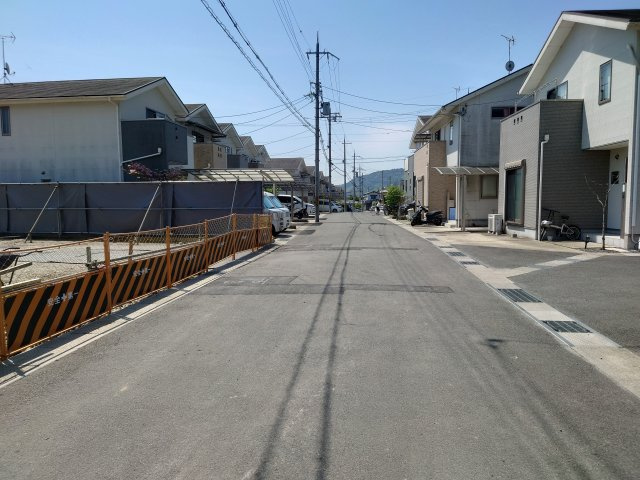 【前面道路含む現地写真】 | 山科区北花山市田町　新築戸建