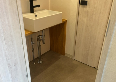 【脱衣所】 | エンゼルハイム金沢八景 | 洗面脱衣所は「体を綺麗に整える場所」という目的と役割を持っています。そして便利で使い勝手のいい「体を綺麗に整える場所」にするためには、配置や動線、照明や収納計画をしっかりと検討しておく必要があります。